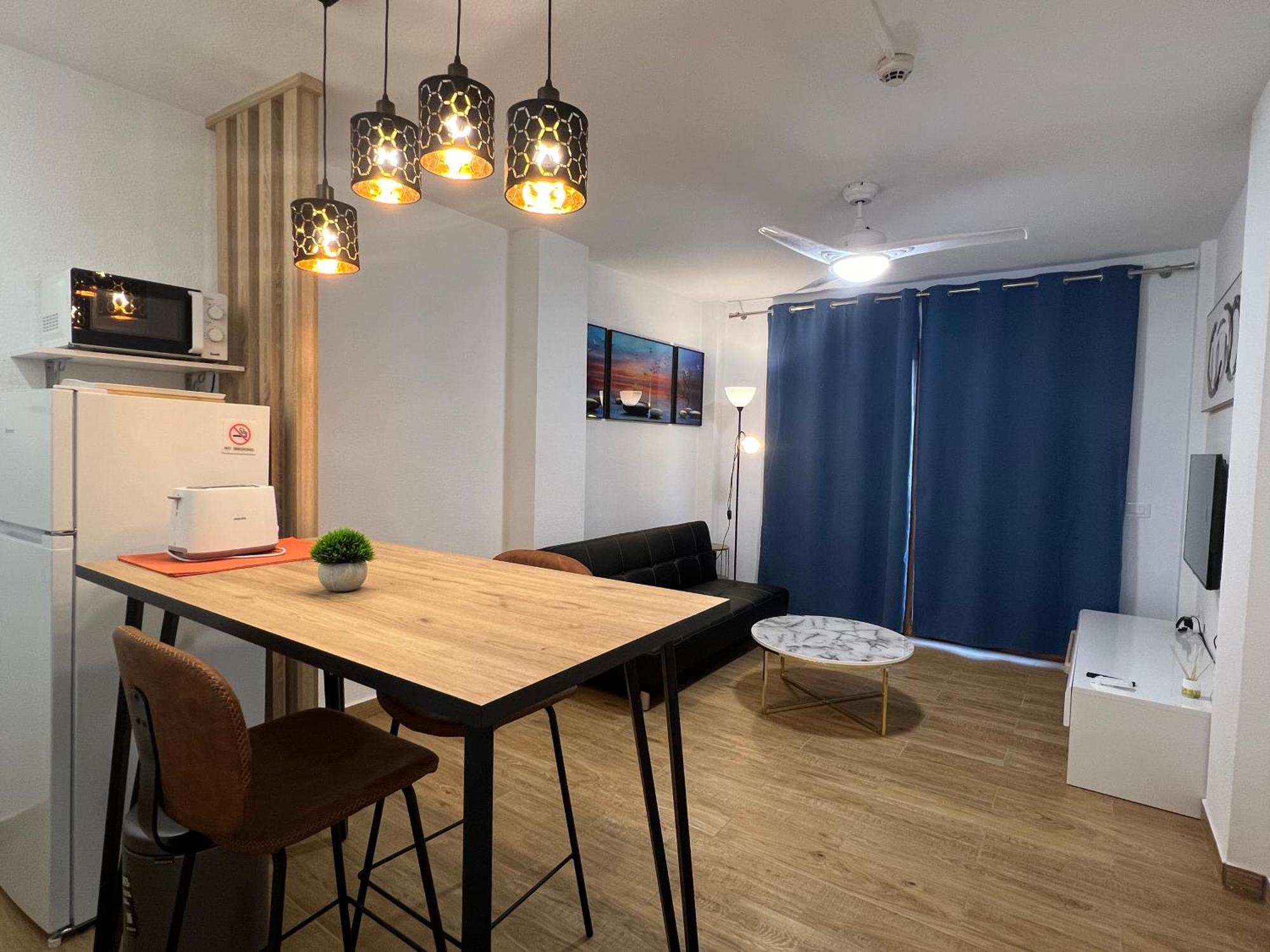 Garden City Apartment Privado Playa Feñabe Екстериор снимка